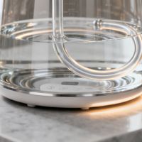 控温精度±0.5℃与全玻璃管道，才是恒温泡奶壶的核心分水岭