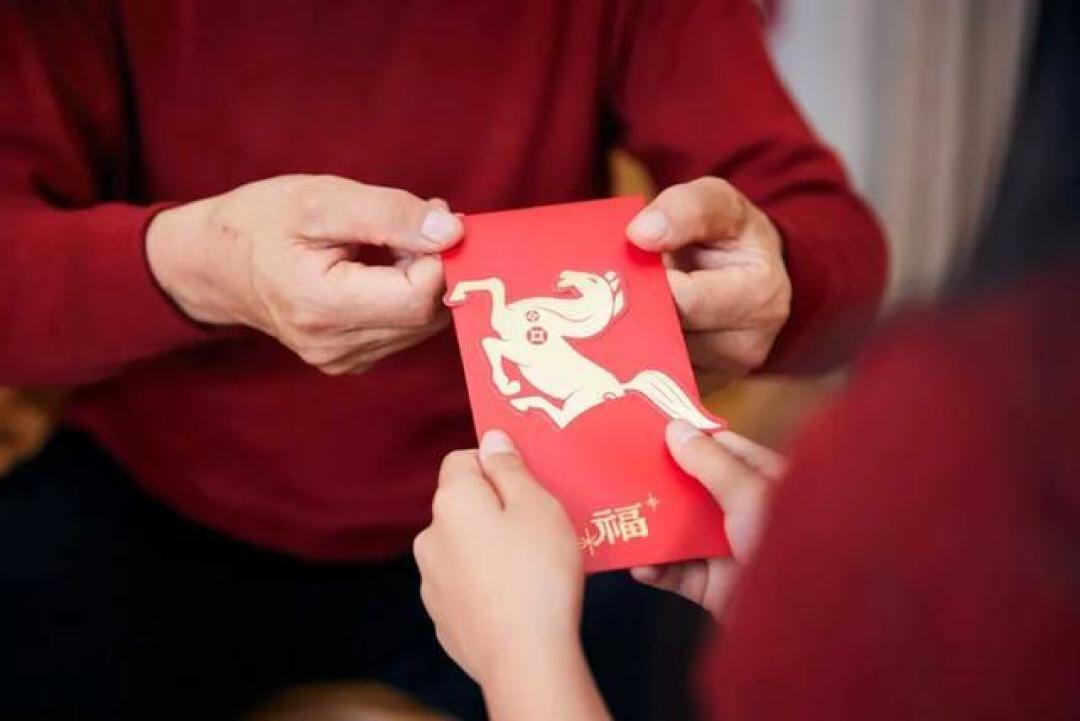 过年撑场面战包已备好:从穿搭到社交,四招让你轻松体面过年