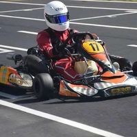 卡丁车新手装备选购指南：安全优先、分阶配置、合理预算