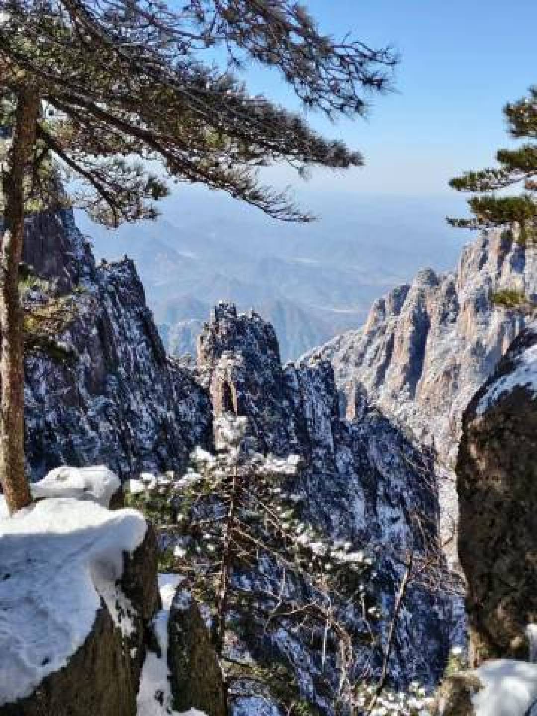 黄山是仙境，但不是轻松的花果山，绝美风光要用汗水换