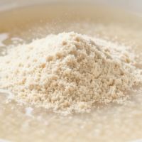 低水温也能快溶不结块？高铁冲调米粉实测，预糊化工艺与粉质细腻度才是关键