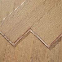 再生塑料地板环保省钱，实木地板质感出众？3000+用户观点大PK