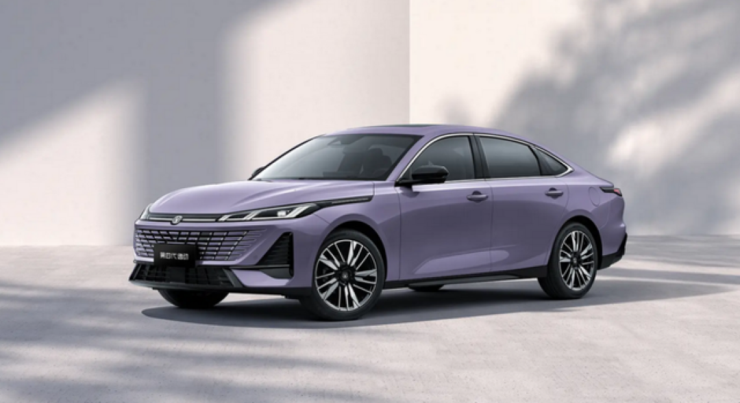 国货真的站起来了 盘点2025年最热门国产燃油车
