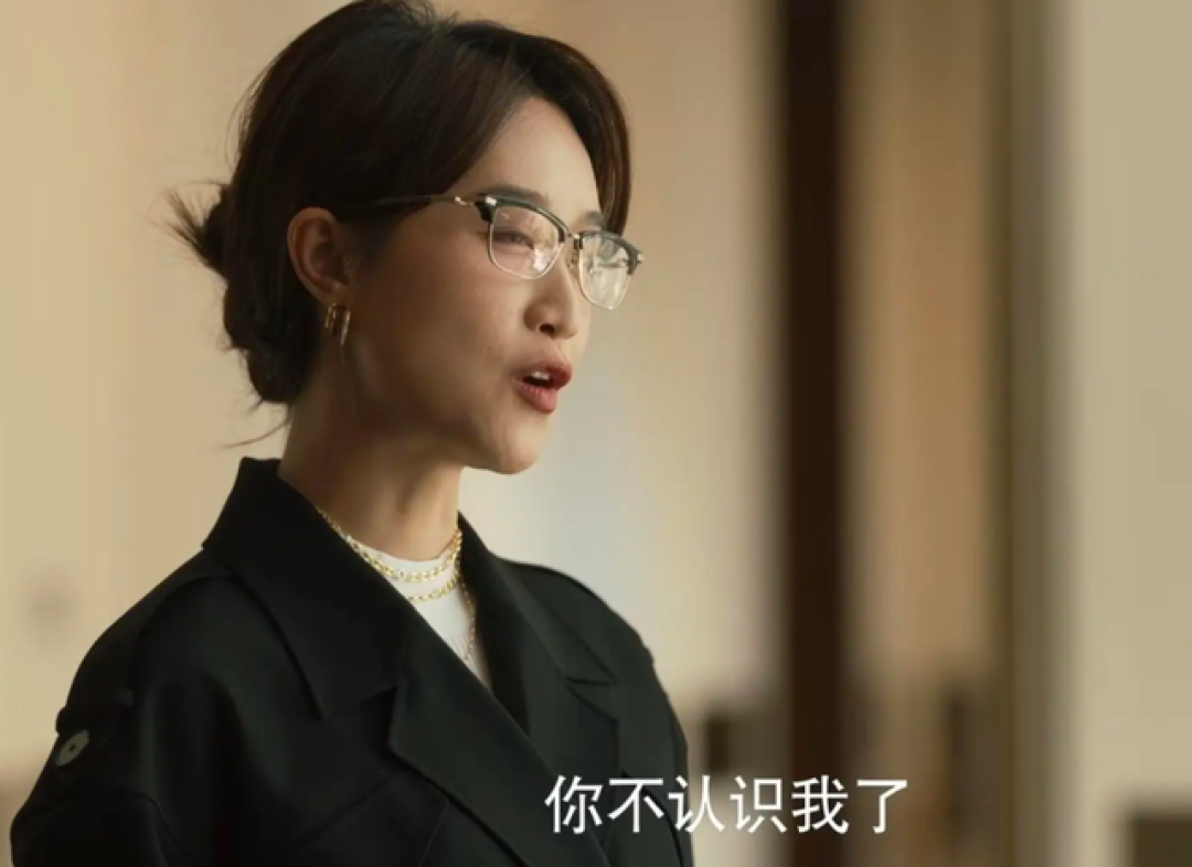 颜值不输刘亦菲,身材不逊关晓彤,演完《夜色正浓》,她终于火了