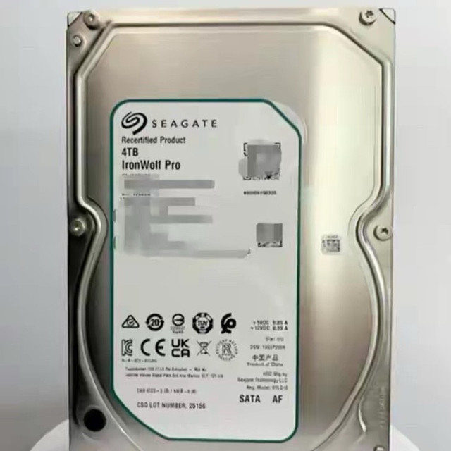 以为机械硬盘要凉？西数甩出两张王炸，速度飙升8倍硬刚固态