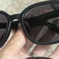 依视路近视偏光墨镜镜片和依视路染色近视墨镜镜片有什么区别