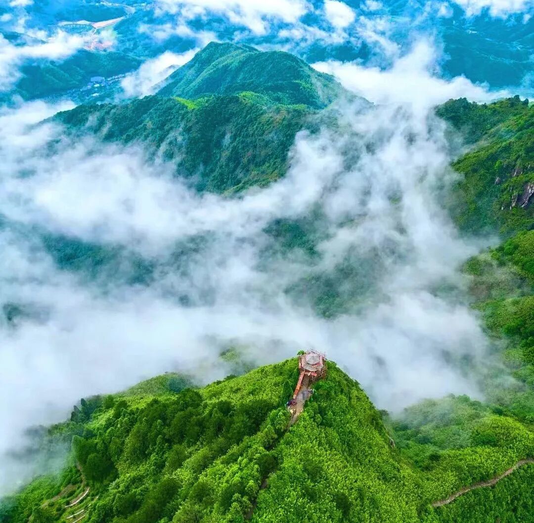 【2.20-2.23 春节 | 仙侠上饶】 打卡仙侠小镇望仙谷, 祈福无双仙境葛仙山,登高洞天福地灵山,赏双城璀璨夜景~