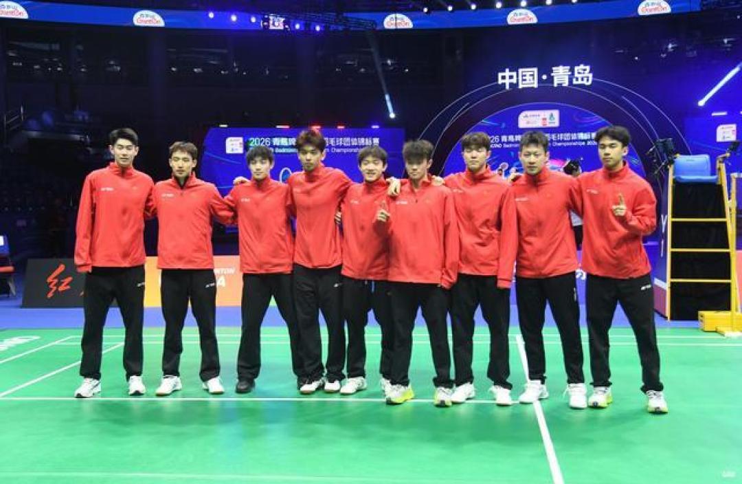 憾负!国羽小将0-3不敌日本队,亚团赛拼下宝贵银牌