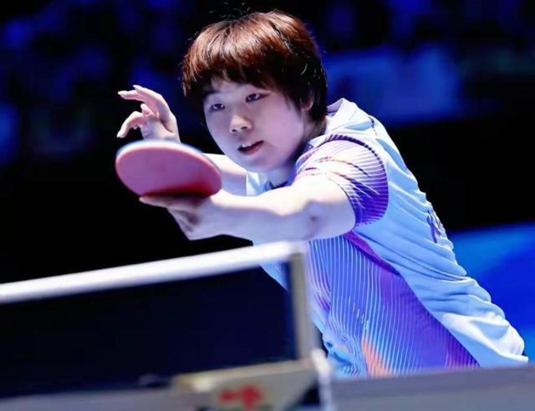 教科书式复仇!蒯曼4:1逆转张本美和,战术完胜致对手落泪