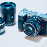 铭匠 TTArtisan AF40mm F2  索尼 FE35mm F2.8 & FE55mm F1.8：谁是A7CR 最佳文艺随身头？