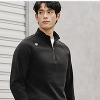 春节限定皮肤：京东京造半拉链绒感 T 恤，暖而不闷