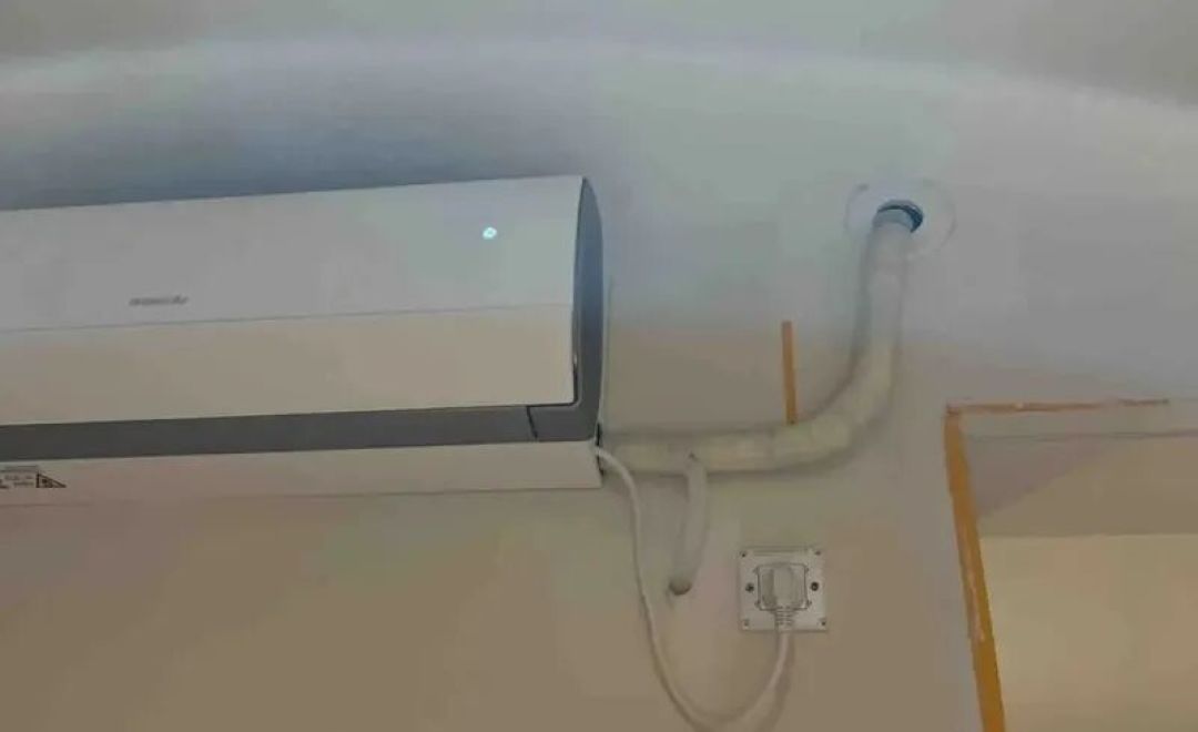 为什么空调开26℃，总有一股酸臭味儿？维修老师傅终于说出了大实话