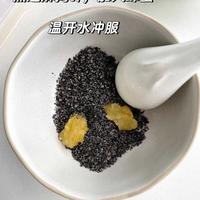 便秘半个月真遭罪！婆婆一碗黑芝麻蜂蜜饮，3天就顺了