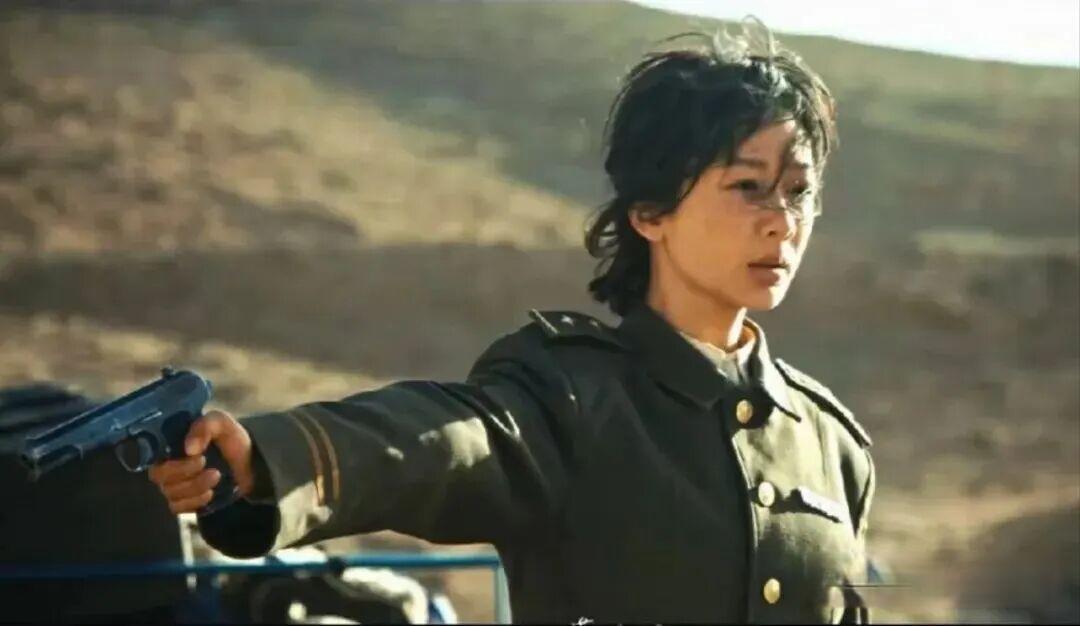 《生命树》首波演员评分出炉,杨紫6.3垫底,梅婷仅排第三,第一很拽