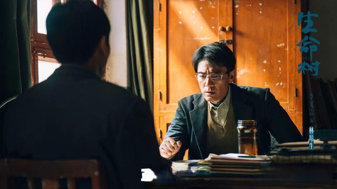 《生命树》首波演员评分出炉,杨紫6.3垫底,梅婷仅排第三,第一很拽