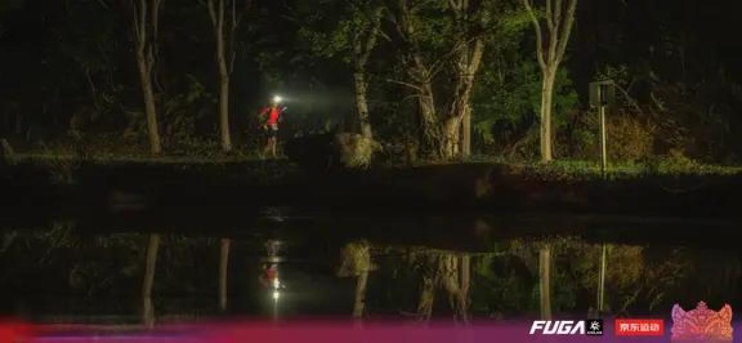 越野跑一年级生，广州100主场玩赛