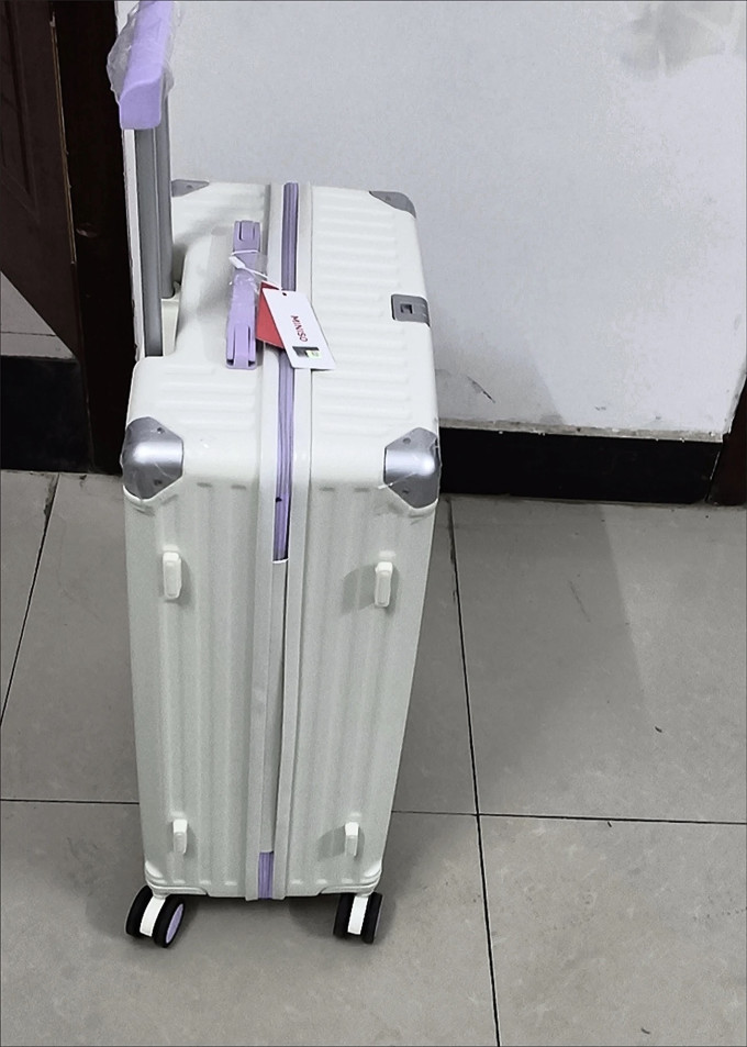 旅行箱包