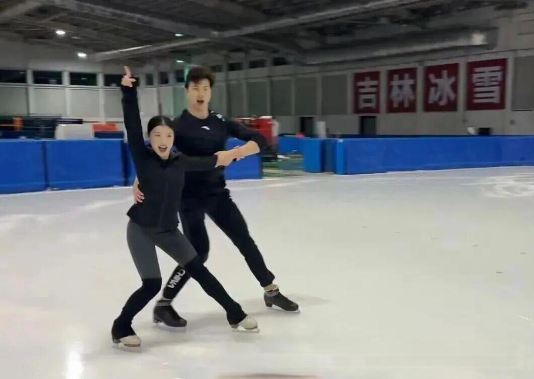米兰后成婚:你知道王诗玥柳鑫宇目前及未来目标吗?详细告诉你!