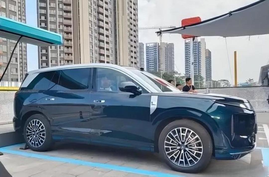 3.2吨重旗舰SUV 比亚迪冲击40万+市场 能否打破格局?