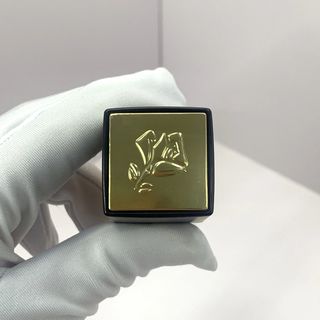 干皮粉底液别只看“养肤”！保湿度、成膜柔韧度才是持妆不卡粉的关键