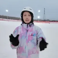 滑雪安全讲解（1）
#滑雪知识点  #西宁滑雪场推荐 #鹿塬滑雪场 #滑雪是坏情绪最好的解药 #滑雪装备