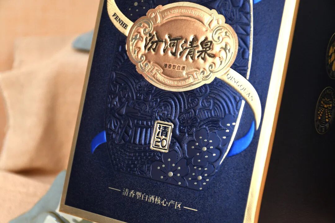 高端礼品礼盒怎么选?材质做工设计全解析
