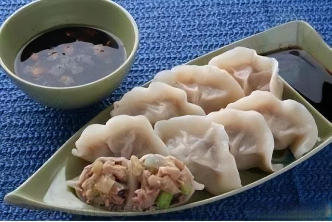 小年快到了,6种传统食物记得吃,寓意新一年红红火火,吉祥团圆