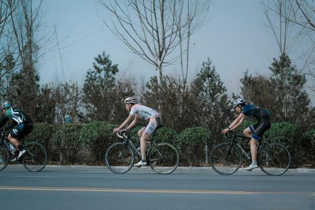 骑行30年,我见过无数骑友:骑行高手都在“慢骑”里藏着人生智慧