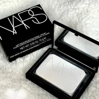 大牌定妆粉饼大对决，玫珂菲、NARS、CT谁能胜出？