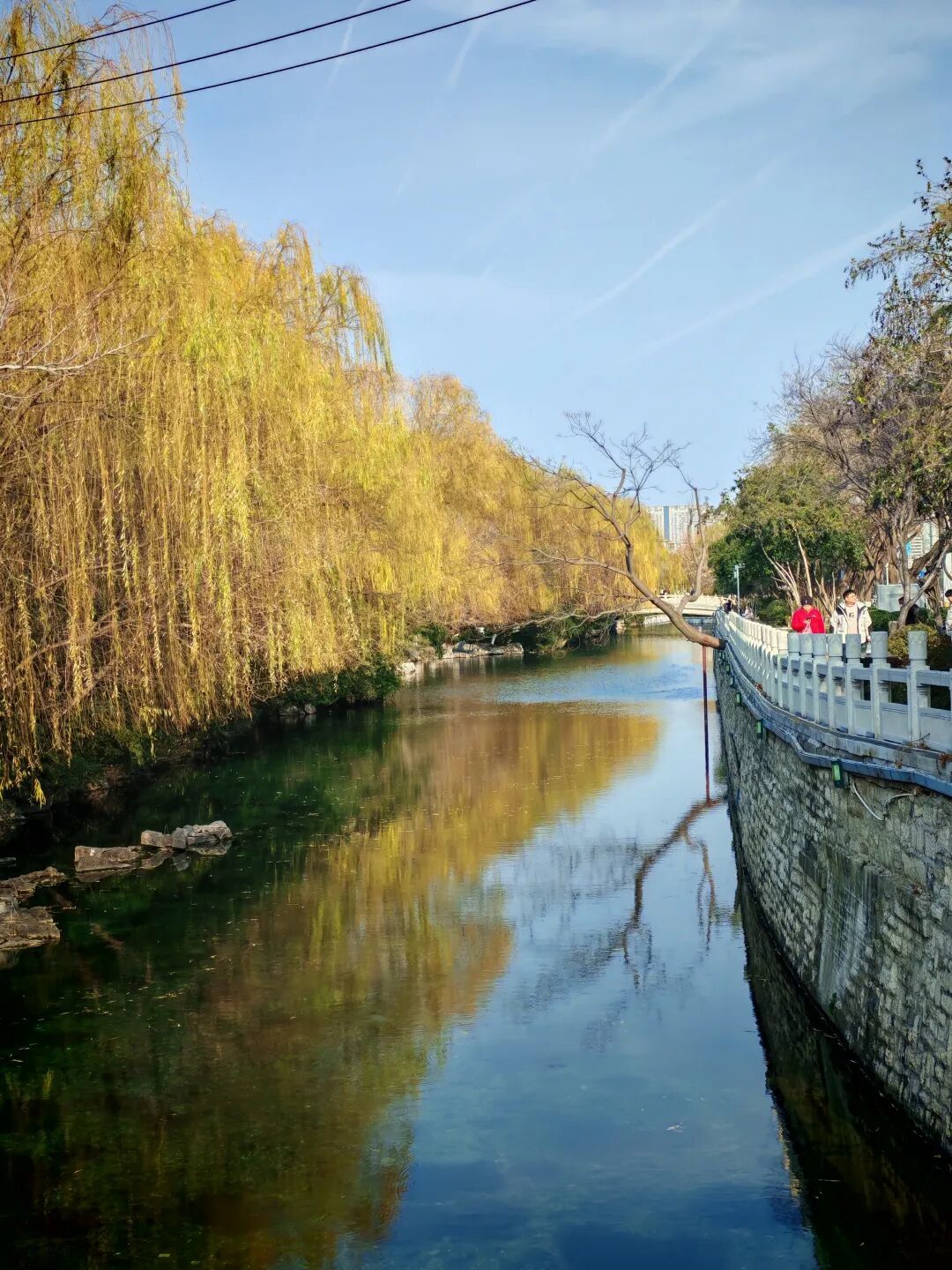 寻找老舍笔下的济南的冬天:绕行一周,全景呈现济南护城河