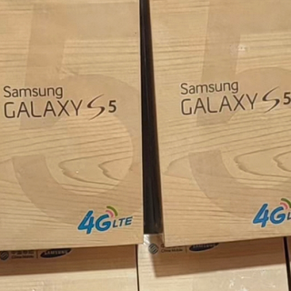 大量全新三星S5流入咸鱼，12年前机器卖285元，昔日机皇风采依旧