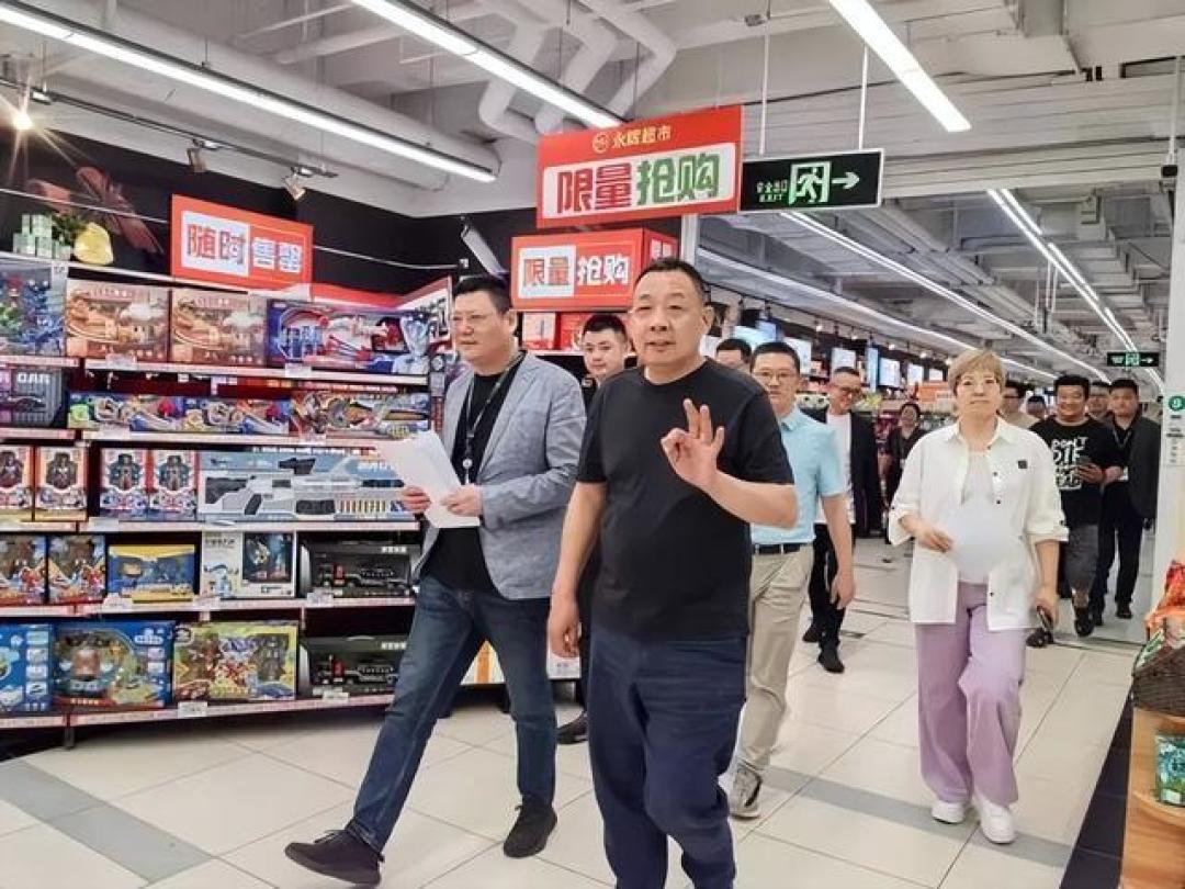于东来退居幕后,胖东来从“神”到“制度”的传承大考