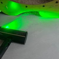 春晚同款追觅Z20有多爽？自动集尘不脏手，绿光显尘超解压
