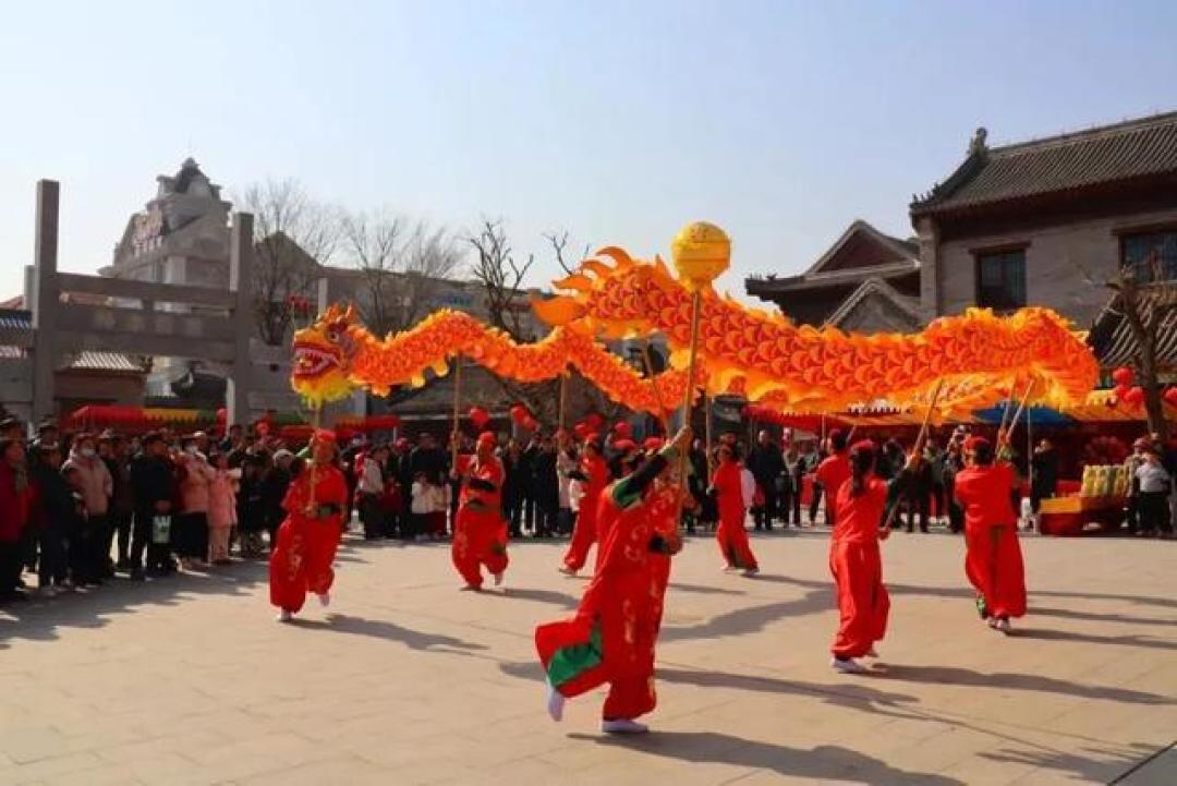 过年逛乐园成新风潮,传统年味融合现代狂欢,开启别样新春嘉年华