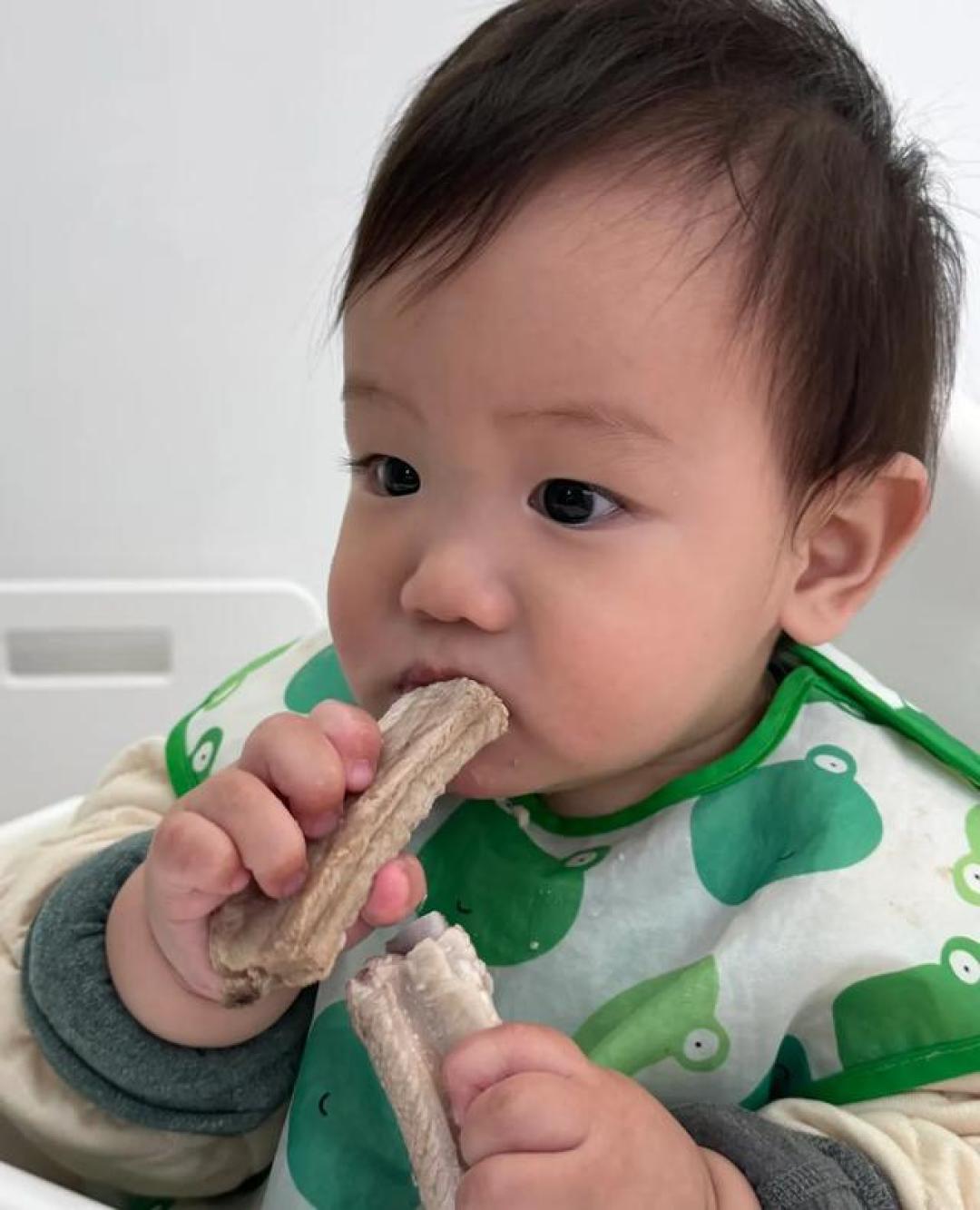 别等宝宝贫血才后悔!6-24月吃肉黄金时间表,营养师手把手教!