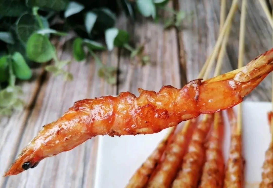 一根竹签让大虾吃出饭店大菜既视感,不用剥壳,孩子抢着吃