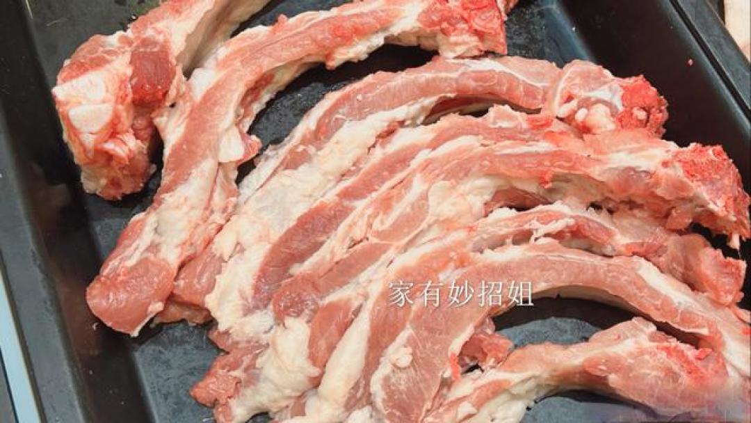 排骨别瞎买!20几块一斤,买前排还是后排?口感和做法天差地别