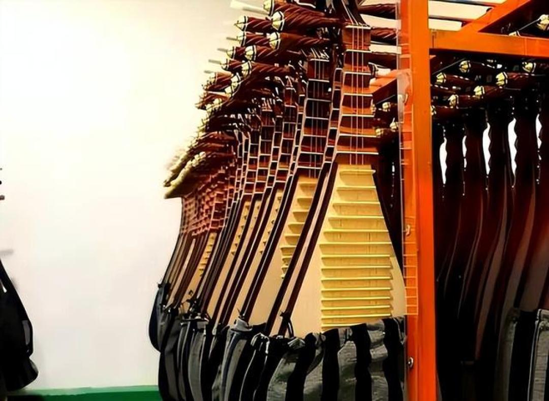 怎么也没想到,在焦裕禄带领防沙种的泡桐,竟制成了中国30%乐器