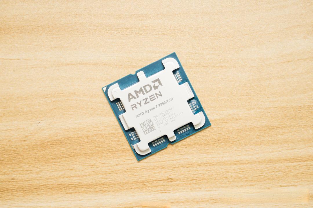 只用来玩游戏R7 9800X3D能领先intel旗舰285K多少?