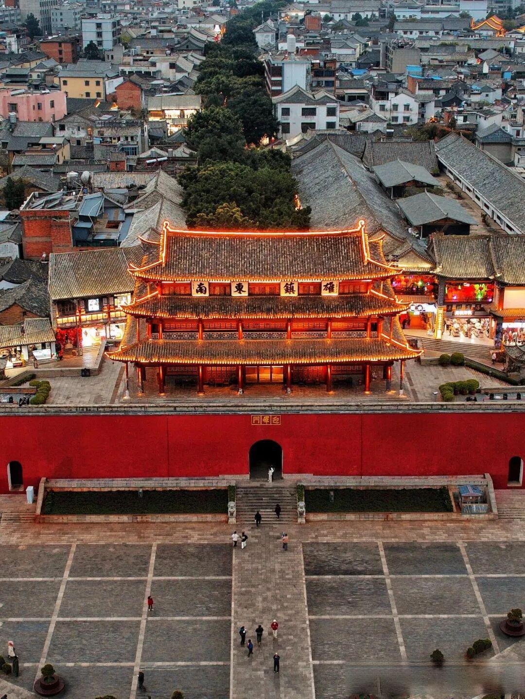 12月去云南旅游,告别大理丽江的人潮,滇东南藏着云南最本真的秘境!这篇包含弥勒、建水、元阳、蒙自的详细旅游攻略记得看完。