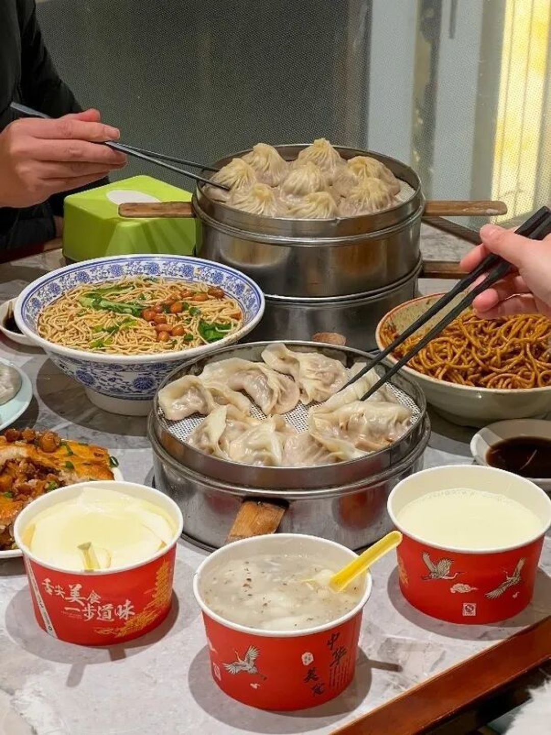 【英翻】为什么大多数中国人不喜欢汉堡包、奶酪和披萨?