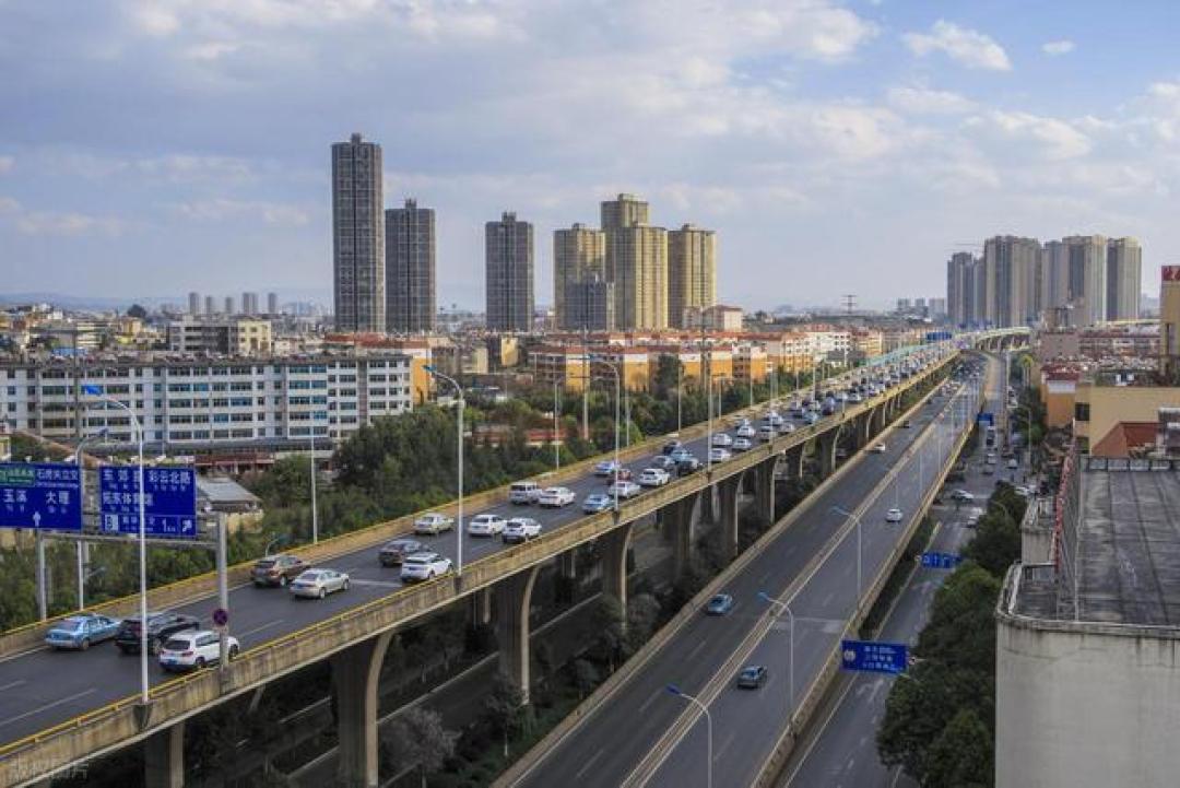 从北京出差昆明市,毫不夸张的讲,昆明是值得敬佩的地方!