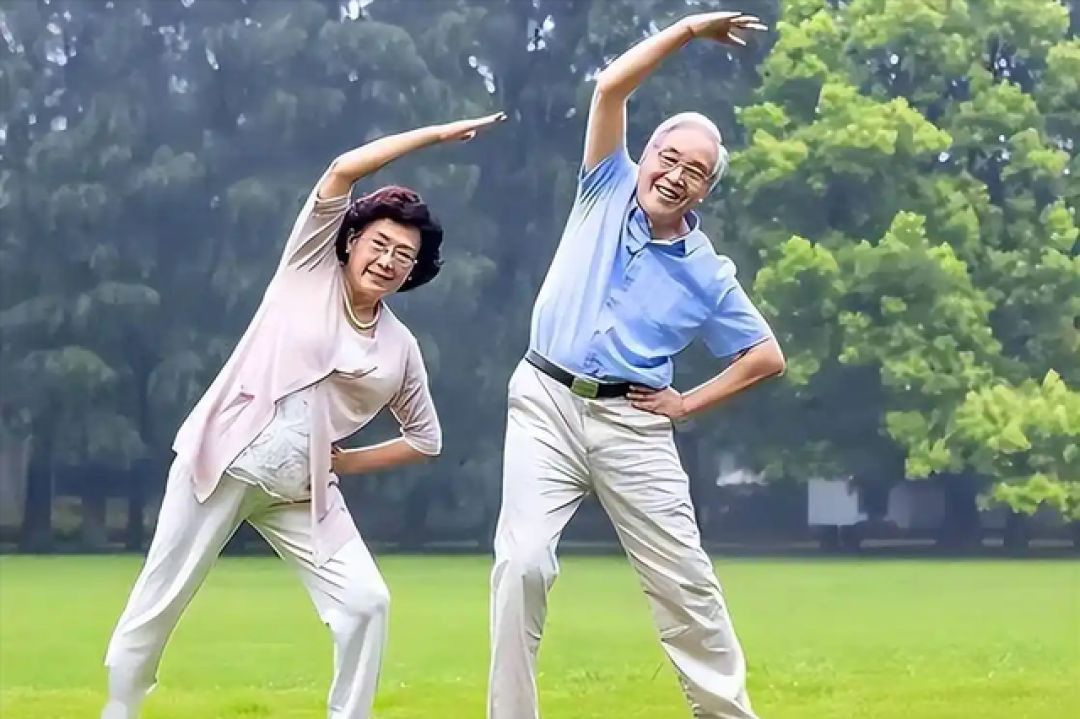 医生发现:天天坚持锻炼的老人,过不了多久,身体会迎来4个变化