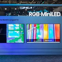 RGB Mini LED画质强 vs OLED轻薄护眼，电视选购该追前沿还是守实用？1000+用户观点大PK
