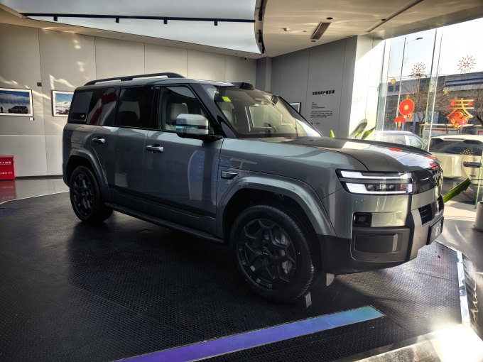 方程豹新能源车
