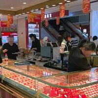 金价再次大涨！郑州现“卖金热”：不少人反复奔走问价；同一块金不同渠道价差高达60元/g，银行直接拒收；回收点老板：想投资，买金条