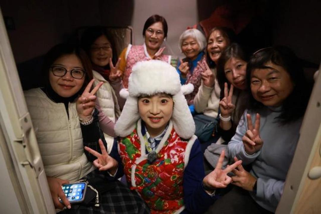 坐这趟车游东北,上车就是热乎炕!