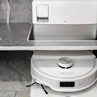 硬核安装“上下水”扫地机：破拆旧浴室柜，取水取电改造分享