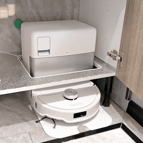 硬核安装“上下水”扫地机：破拆旧浴室柜，取水取电改造分享