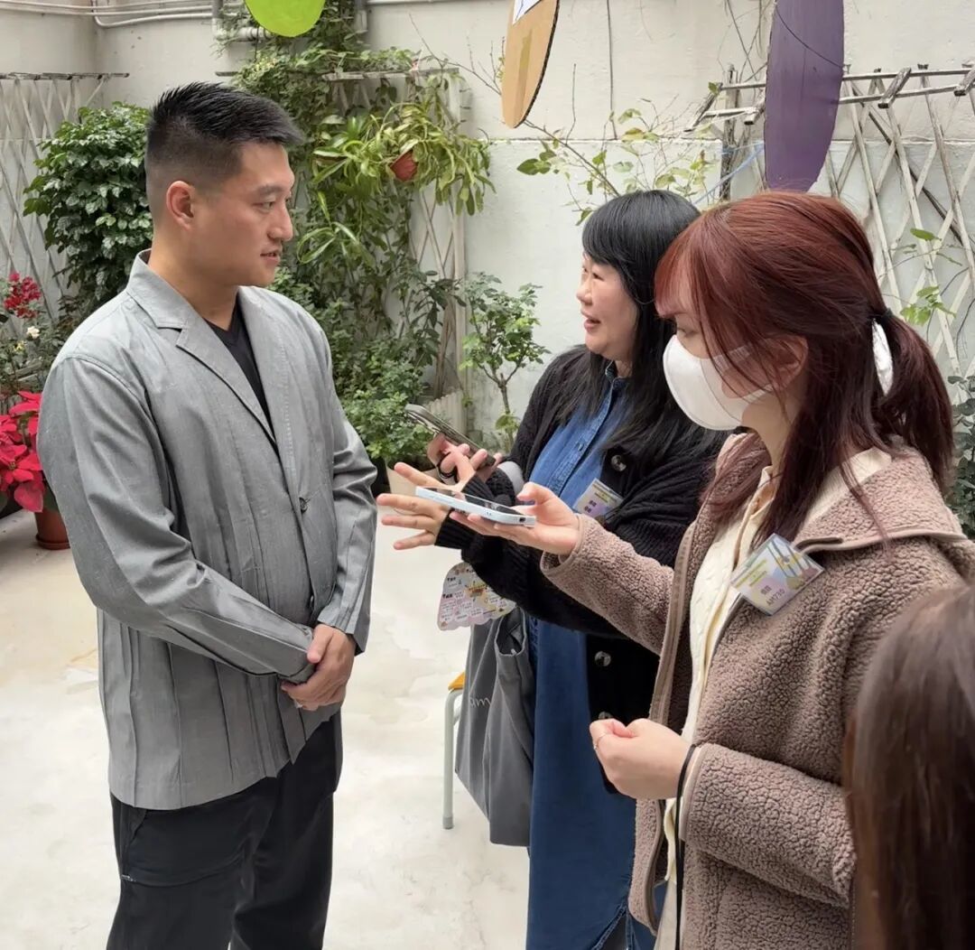 在香港深水埗点亮圆点宇宙:岭南同学会小学的草间弥生展圆满落幕